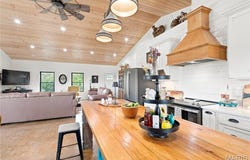 4156 County Road 504, Williamsville, MO 63967