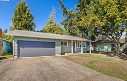 1680 W QUINALT St, Springfield, OR 97477
