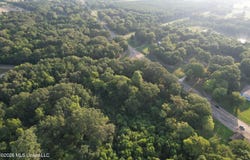 3591 U.s. 51, Canton, MS 39046