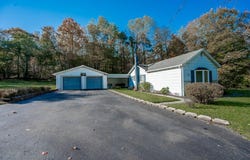 3832 Graham Ave, Windber, PA 15963