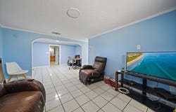 2922 SAMPLE Loop, TAMPA, FL 33619
