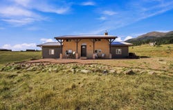 958 Chalice Dr, Westcliffe, CO 81252