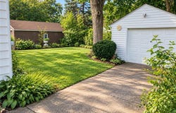 888 Caddo Avenue, Akron, OH 44305