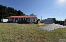 62 Connect Rd, Stuart, VA 24171