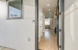 665 W 9TH St, LaCenter, WA 98629