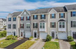194 NORWOOD Drive, FALLING WATERS, WV 25419
