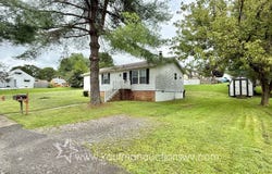 224 Broadway Ave, Bridgeport, WV 26330