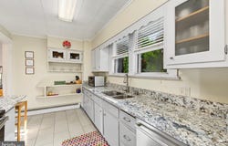 228 N 4TH Street, OAKLAND, MD 21550