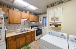 216 E Franklin Street, Olney, IL 62450