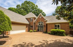 73 Garden Drive, Jackson, TN 38305