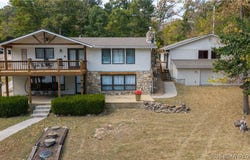 3184 Big Island Drive, Roach, MO 65787