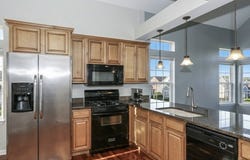524 Heritage Drive, Oswego, IL 60543