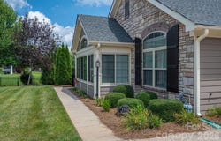 2360 Villa Oaks Court, Gastonia, NC 28056