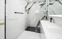 1460 Marseille Dr, Miami Beach, FL 33141