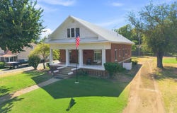 211 N Plum, Argonia, KS 67004
