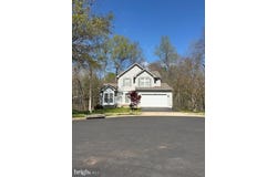 5641 EPPES ISLAND Place, MANASSAS, VA 20112