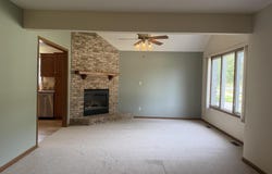 317 9th Circle SE, DeMotte, IN 46310