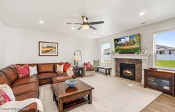 5830 W Bettis Ct, Rathdrum, ID 83858