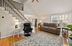 697 S End Road, Southington, CT 06479
