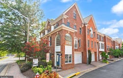 1334 LESSARD Lane, MCLEAN, VA 22101