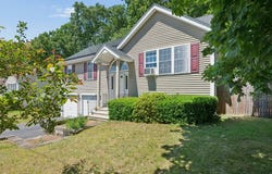42 Wilbur St, Worcester, MA 01606