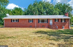 8434 PINE TREE Lane, KING GEORGE, VA 22485