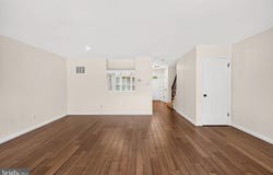 21 FAR CORNERS Loop, SPARKS GLENCOE, MD 21152