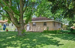 6830 W Plainfield Ave, Greenfield, WI 53220