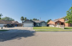 980 Yosemite Drive, Lemoore, CA 93245