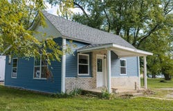 453 W 11th Street, Eldon, MO 65026