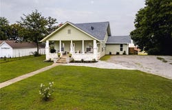 109 W Dorcus ST, Roland, OK 74954