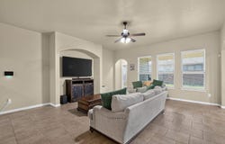 225 Iron Gate, Pleasanton, TX 78064