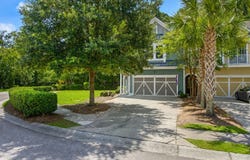 1984 Kings Gate Lane, Mount Pleasant, SC 29466