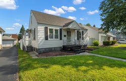 1045 177th Place, Hammond, IN 46324