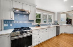 25 Clearwater Dr, Westwood, MA 02090
