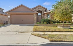 4225 Tollcross Lane, Fort Worth, TX 76123