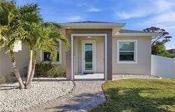 2713 SW Embers Terrace, Cape Coral, FL 33991