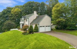 17 Baum Drive, Thomaston, CT 06787