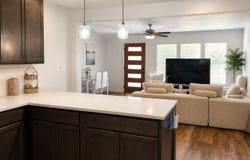 617 Mccubbin Street, Gainesville, TX 76240