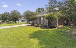 5496 Chalone Place, Ocean Springs, MS 39564