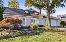 82 Garden Drive, Fairport, NY 14450