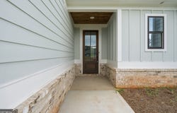 155 Hawthorne Lane, Forsyth, GA 31029