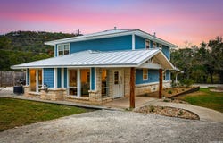304 HUB DR, Wimberley, TX 78676