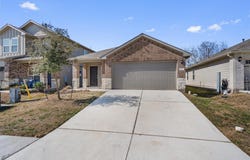 352 Sickle Loop, Uhland, TX 78640