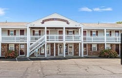 141 Main Street, West Dennis, MA 02670