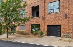 622 Gross St, Bloomfield, PA 15224