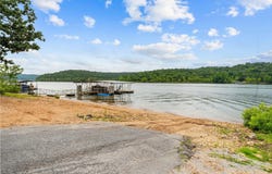 70 Lincoln Lane, Lampe, MO 65681