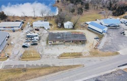 1061 E 1st Street, Warsaw, MO 65355