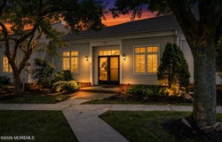 53 Winthrop Road, Monroe, NJ 08831