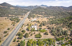 14161 Holiday Road, Redding, CA 96003